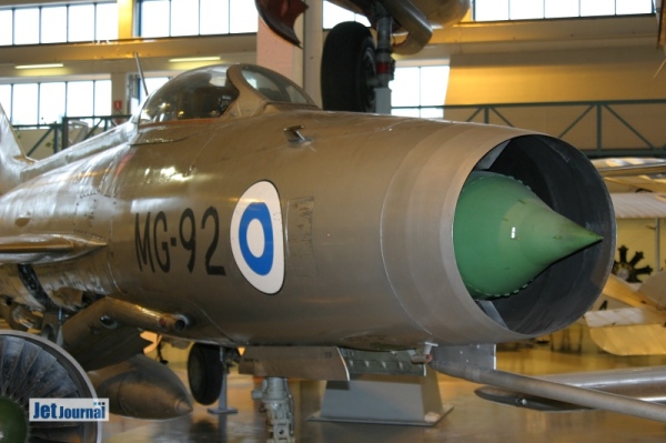 ...MG-92: MiG-21F-13...